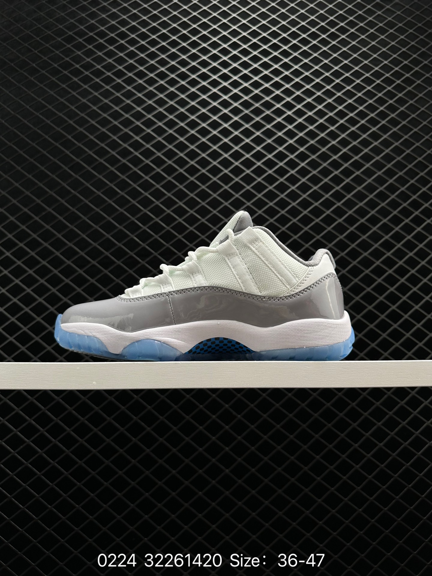 Air Jordan 11 Low “Legend Blue”